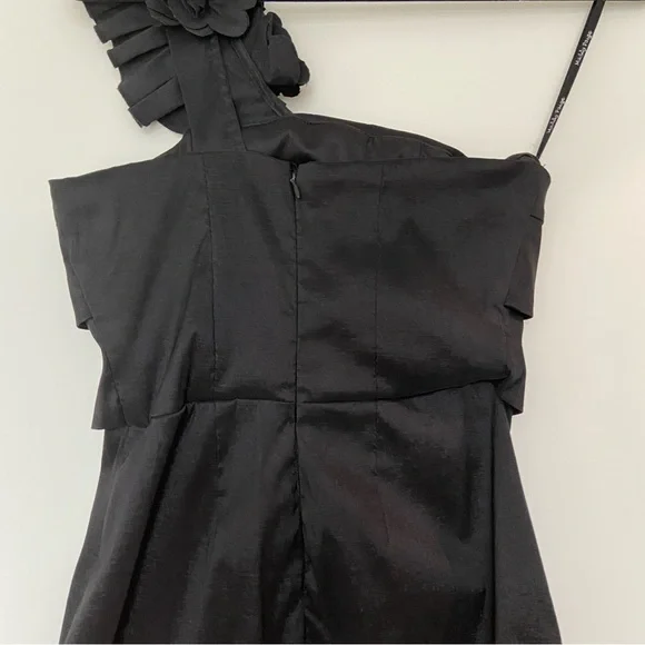 Black Mini Dress with Ruffled Shoulder - Picture 4 of 6